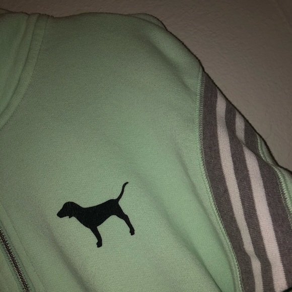 Pink pullover - Picture 3 of 5